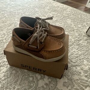Toddler sperry 7.5 wide